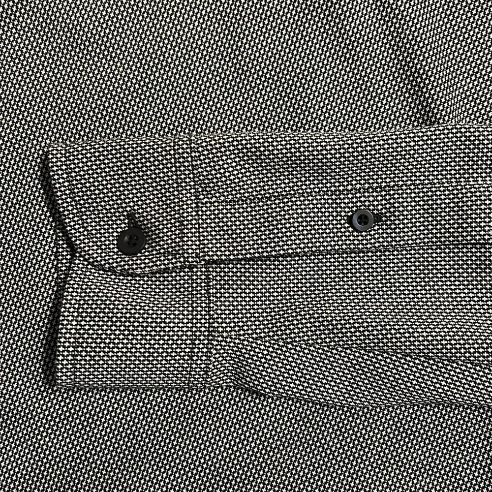 UNTUCKit Men's Medium Long Sleeve Shirt Wrinkle-Free Cotton Button Down Black
BB - Picture 11 of 16